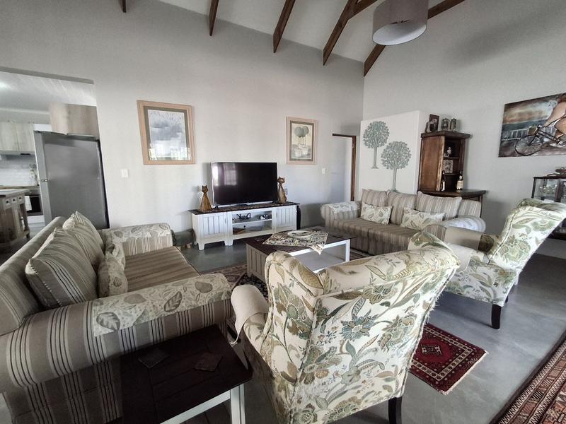 3 Bedroom Property for Sale in Britannia Bay Western Cape